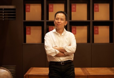 Dr Hoh Kim PHD Master Trainer TMP